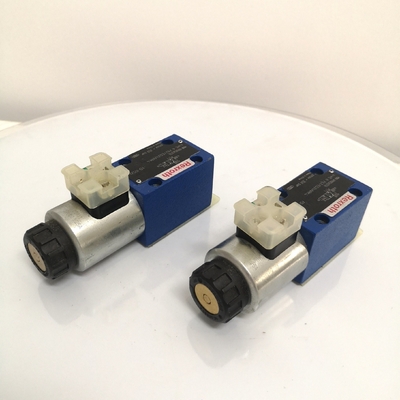 R900561276 4we6y62/Eg24n9K4 válvula de direção de solenoide para óleo Rexroth Tamanho do pacote