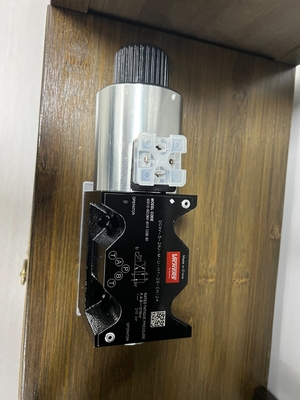 Bomba hidráulica Dg4V-3-6c-M-H-H7-60-En210 válvula de solenoide para 6045319-001 Código do modelo