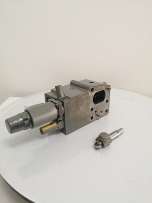 Excavadora A11vlo190 Lrdu2 válvula para bomba de pistão Rexroth Aplicar a máquinas de elevação