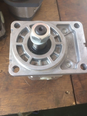 Bomba de engrenagem hidráulica de ferro fundido Azpf-10-019rqrxxmb-S0140 para pagamentos seguros Made-in.com